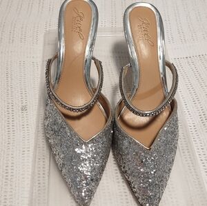 Jewel Badgley Mischka Jan Strappy Pointed Toe Stiletto